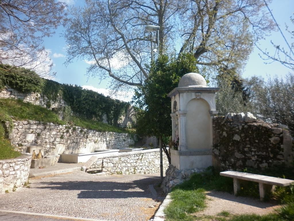La Piccola Mimosa Apartman SantʼAmbrogio di Valpolicella Kültér fotó